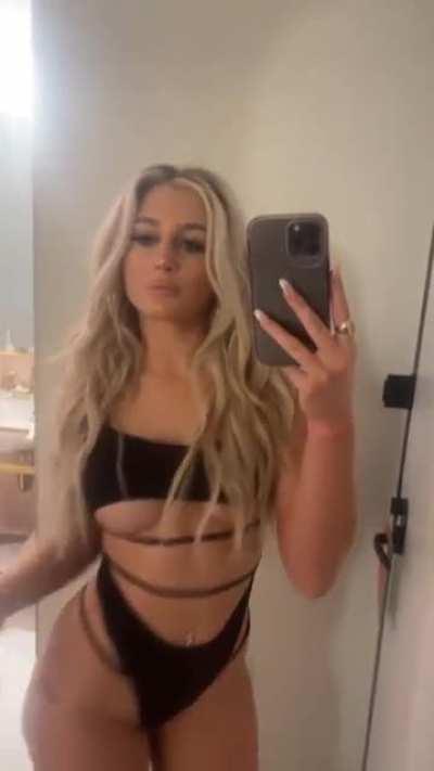 Nghhhh enjoy some of my fav big banks I spurt to them all the time🥰🥰🤤