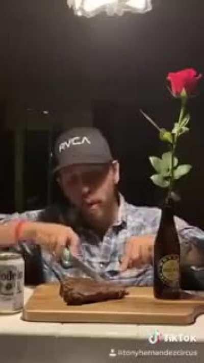 Press F to pay respec... holup