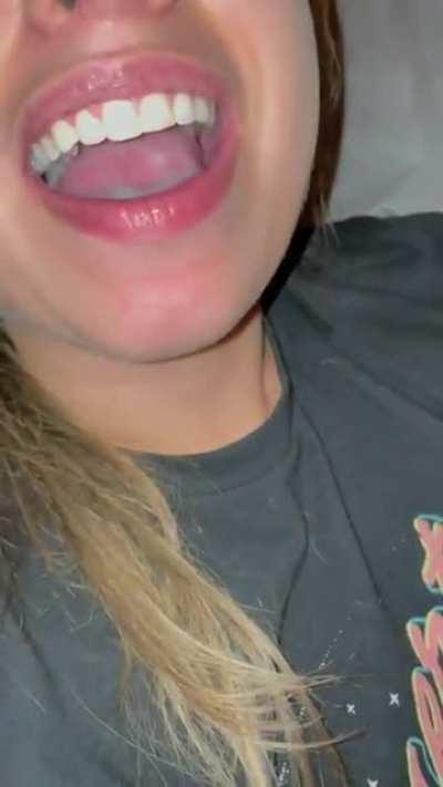 Blowjobs are nice, but face fucks are amazing 🥵