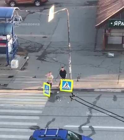 Orks denazified a road sign in Russia because it had Ukraine's colours