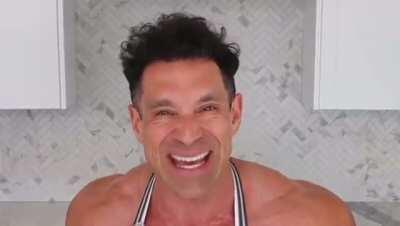 Me when I see y’all skip leg day (Greg Doucette out of context)