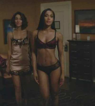 Sherilyn Allen in Girlfriends' Guide to Divorce [S2E7-2016]