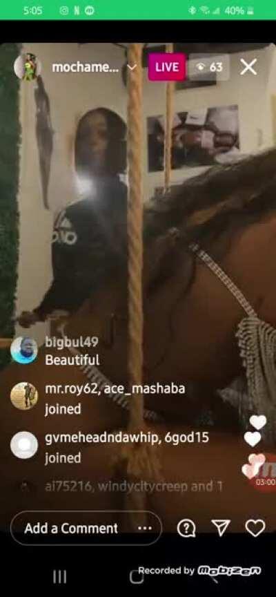 Photo shoot bad bitch