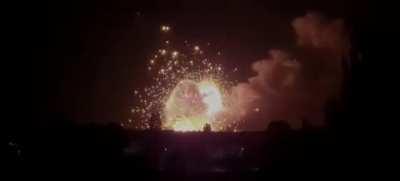 This is HIMARS O'clock! ammo dump is Occupied Nova Kahovka explosion's ( 22:25 local time)