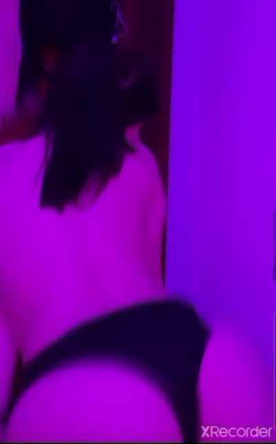 jenniie - Video #7183