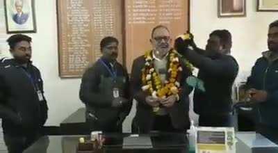 Based Endian insults the district education officer for not addressing grievances of parents