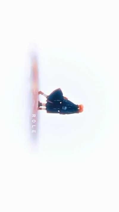 know pain. (Credits: @roleae on Pinterest)