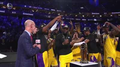 [Highlight] LeBron James is crowned as the inaugural NBA In-Season Tournament MVP