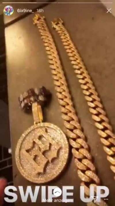 Look what I found in my camera roll 😭😭😭 the fucking memories. (Did any actually buy the day69 merch)?