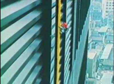 Why'd this make me feel queasy lmao