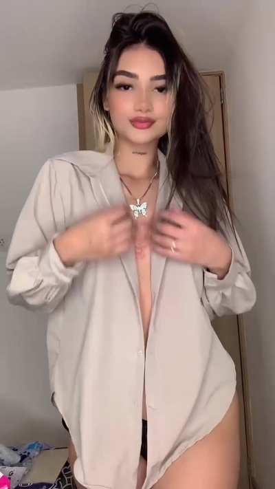 Thank you mom for the latina ass!