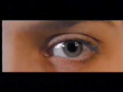 Twins Sophyen and Vivienne's handjob in 