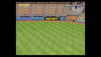 Wacky spider catch/fence interaction at dodger stadium