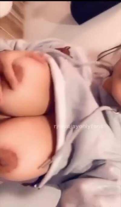 Slow day, But I got you ;)