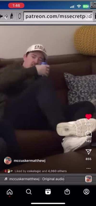 Ring ding ding ding ding ding, ring ding ding ding ding ding ding