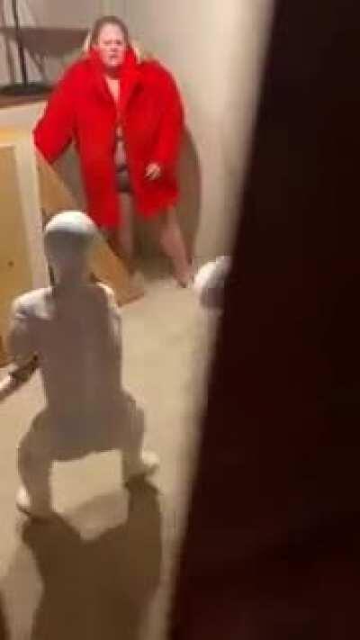 HMF while I referee this wrestling fight