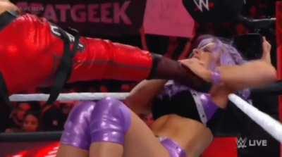Poor Candice LeRae