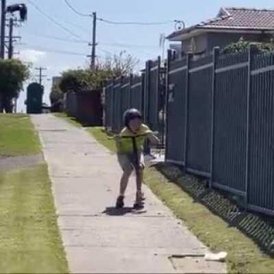 Let’s just record this poor kid bei no scarred for life