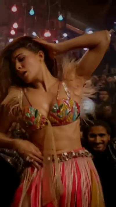 Moved & her expressions🤤