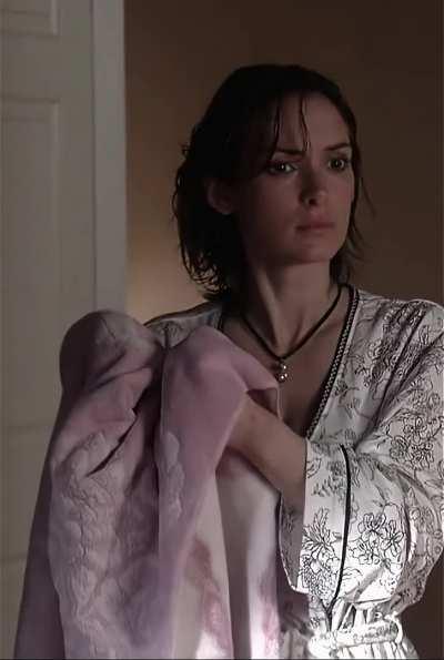 Winona Ryder - Sex And Death 101 (2007)
