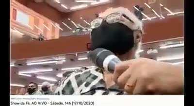 A mulher mais curada do mundo.