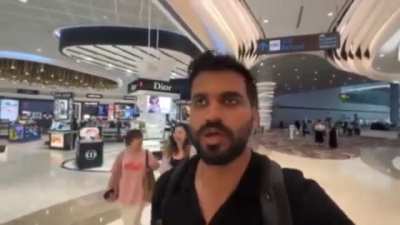 Airports abroad are soo good and efficient, put KIAB(BLR) & CSMIA(BOM) to shame