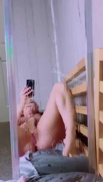 I wish my mirror was your face! 💦