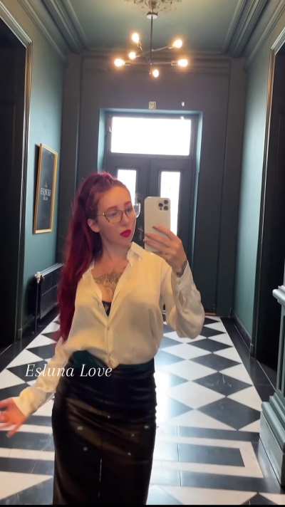 My favorite leather pencil skirt 