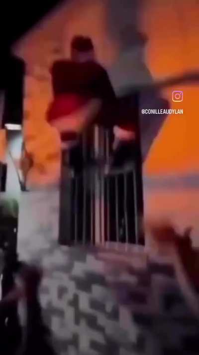 Espíritu navideño al palo