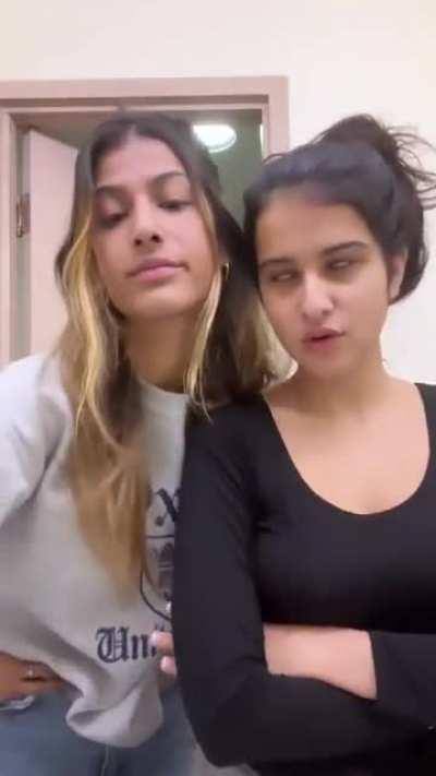 Taneesho's nipple pokie 🤤