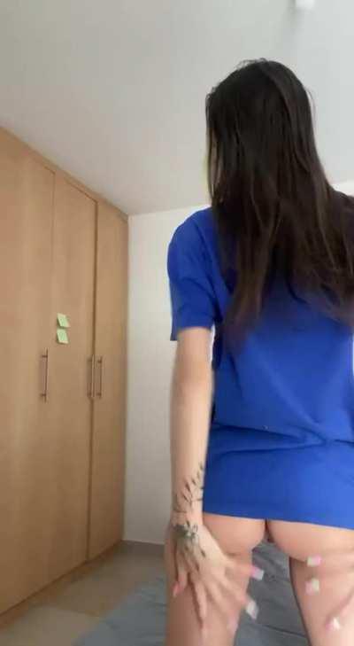 Rainy day fyck fest, who's in?