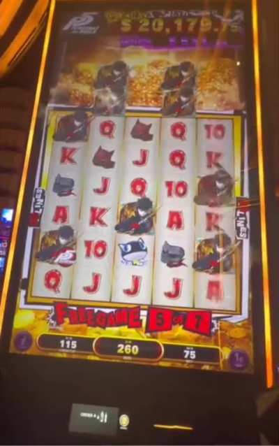A Persona 5 slot machine at a casino..?
