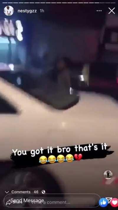 Thunder blu (reyway) being chased by 800