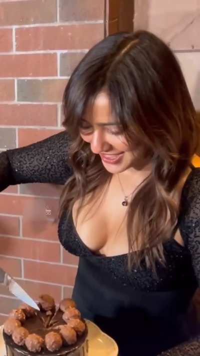 Neha Sharma birthday celebration 