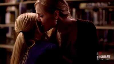 Retro Scenes: Allison McAtee & Sarah Stouffer - 