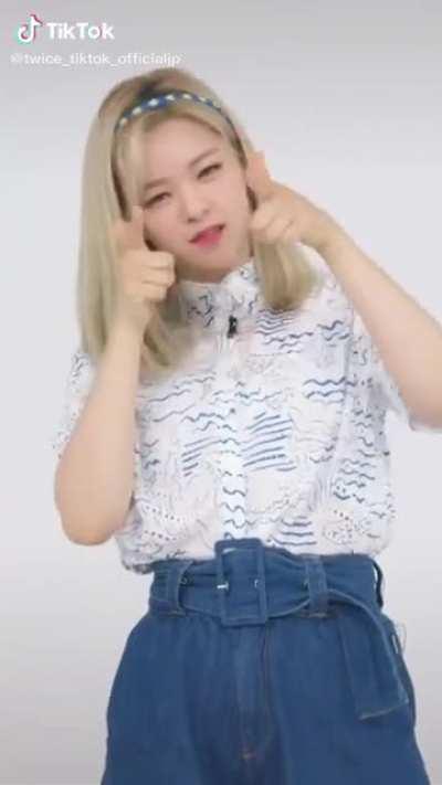 200826 Cute Jeongyeon (Twice Japan Tiktok Update)