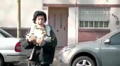 El redditurro que trabaja para afuera y cobra en verdes ahora