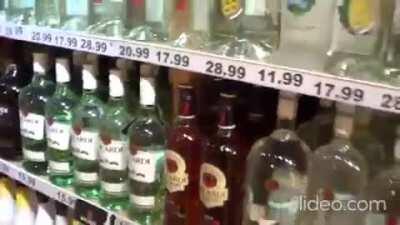 УтренниеНовости.🎄 14 декабря. -Доня готовится к вакцинации. -Темнейший готовится к пресс-конференции. -Цены в РФ готовятся к заморозке. -Камчатка готовится к лавинам. Ну, а мы начинаем готовиться к встрече НГ. Доброго понедельника, друзья !