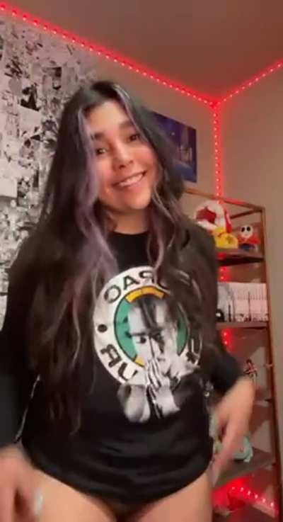 Hey Papi! Would you rather fuck my pussy or ass?