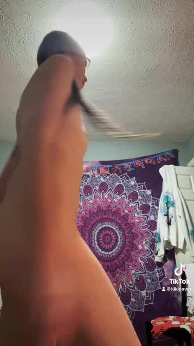 Wait till the end (twerk twerk twerk)