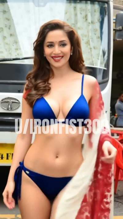 Madhuri In Hot Dress 👙