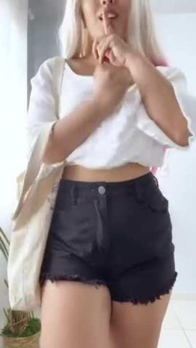 POV: we're on a date and I flash for you