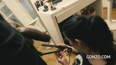 Porn actor offers his dick to makeup artists before the shoot