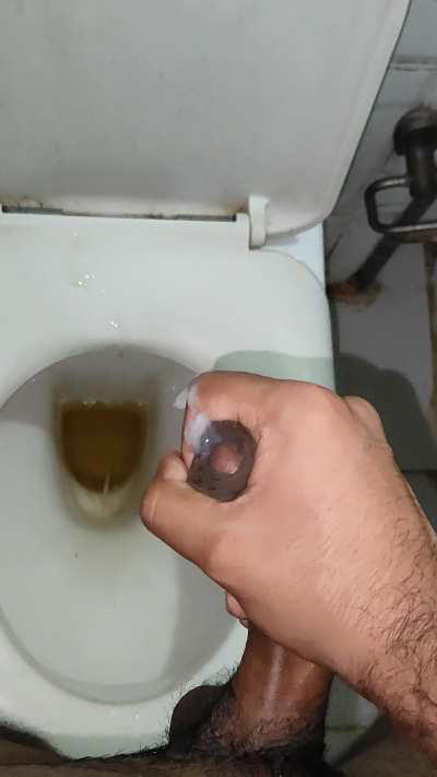 My cum getting wasted as there is no one to swallow it