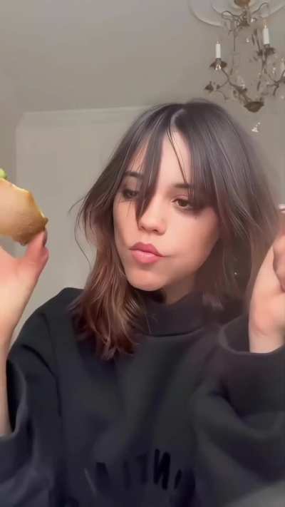 to much obsessed with her face 