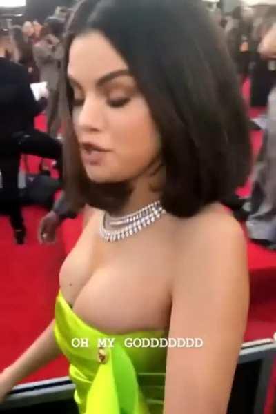 Selena Gomez's titties are almost spilling out