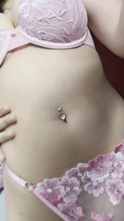 Would you fuck my fat ass raw?