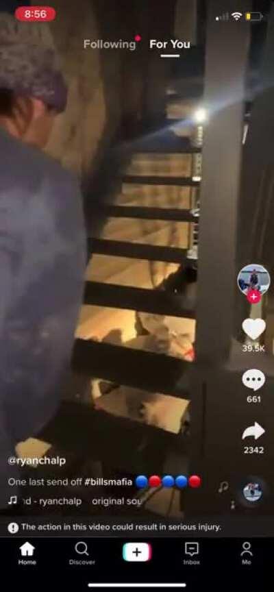 Ravens fan here. thought you'd enjoy this video i saw on tiktok. you all had a fantastic run and i can definitely see you all getting deep in the playoffs/superbowl for years to come.