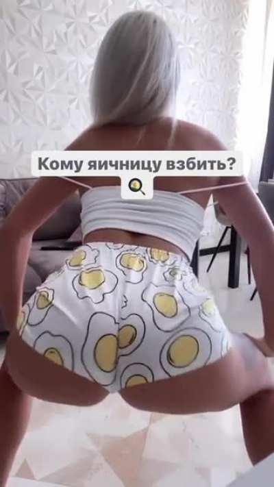 These vibrations stir my lust🤤🤤🤤