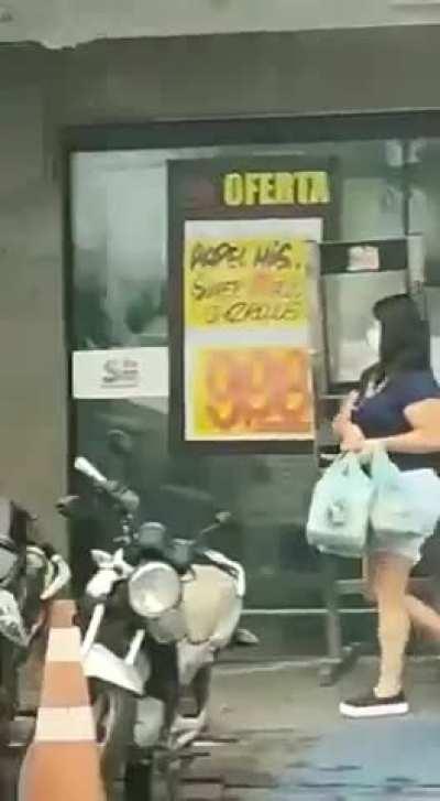 Security guard used a slingshot to safeguard a cash truck